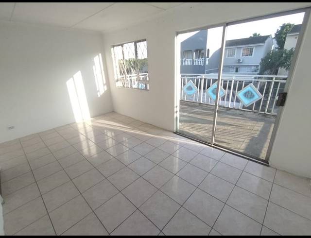 3 BEDROOM PROPERTY TO RENT IN GROVE END